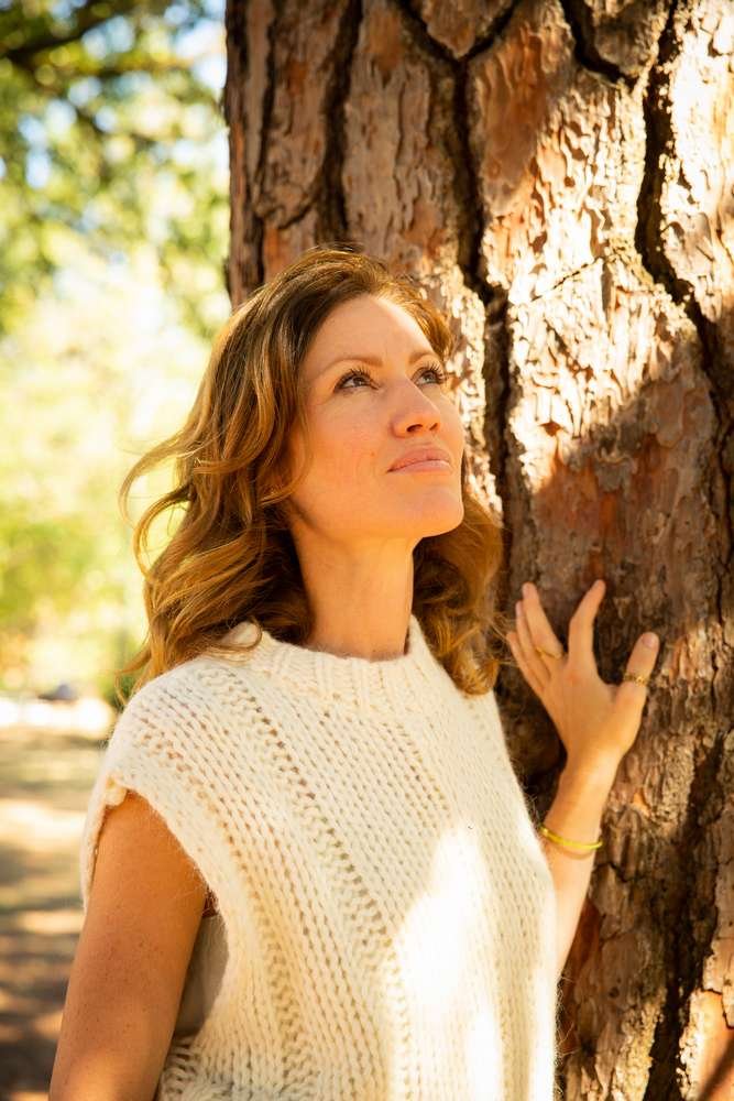 portrait d'Aline Cassard naturopathe praticienne en santé naturelle